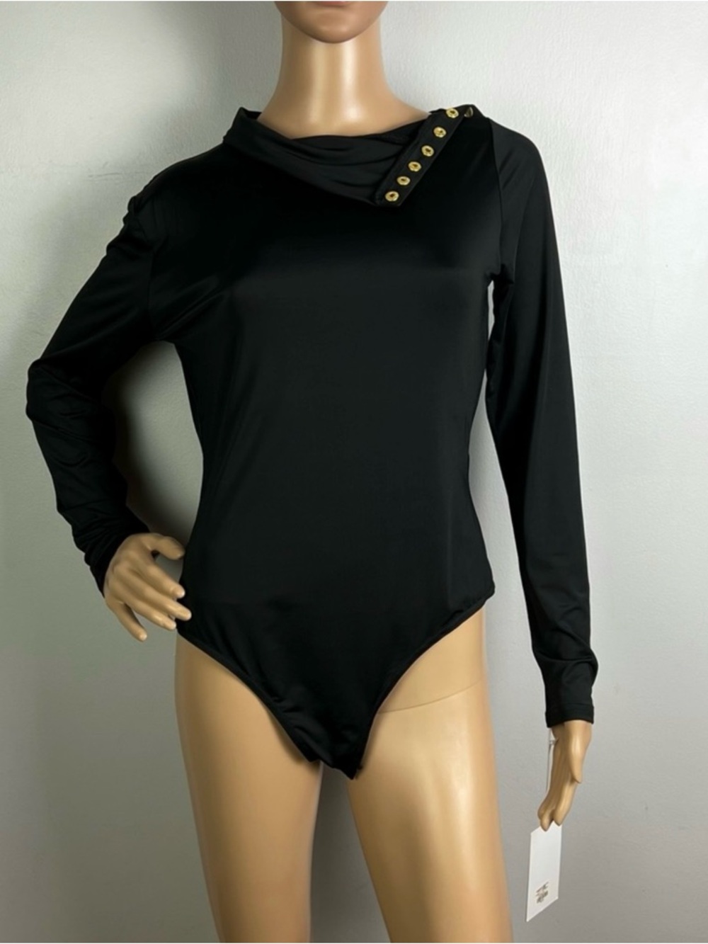 Amanda Uprichard Black Long-Sleeve Turtleneck Top with Shoulder Buttons - Picture 4 of 8